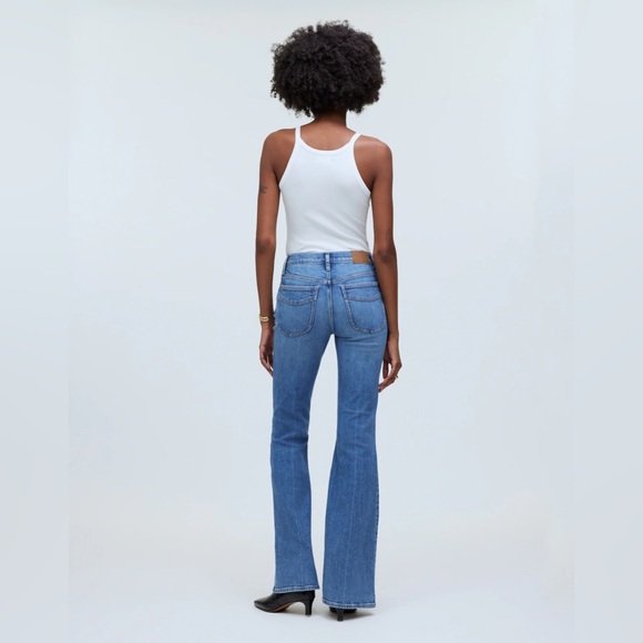 Madewell The Flea Market Flare Petite Jean - Picture 3 of 10